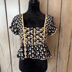 American Eagle Outfitters Black Top with Cream Embroidery